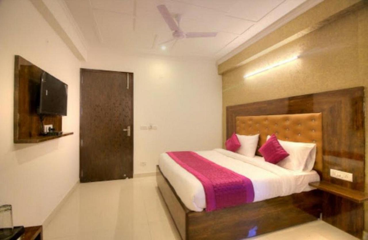Hotel Ark Avalon- Delhi International Airport Nové Dillí Exteriér fotografie
